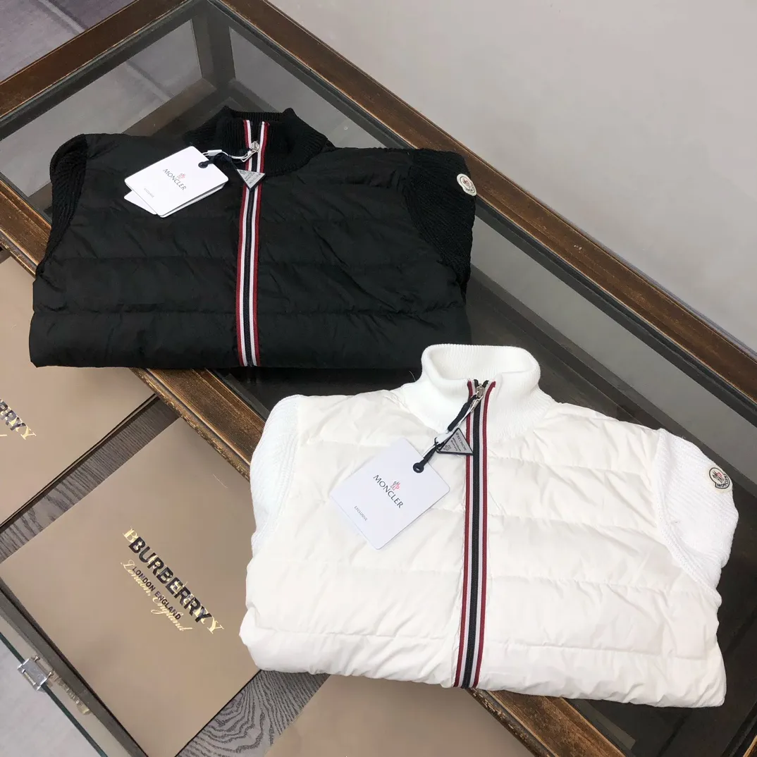 New Arrival —————— ❤️Original Quality Moncle* 。Classic ！ 。 Versatile 。Classic 。 90 ！ Breathable Lightweight！ 。 。 🔥🔥 ：Black White Sizes：S M L XL